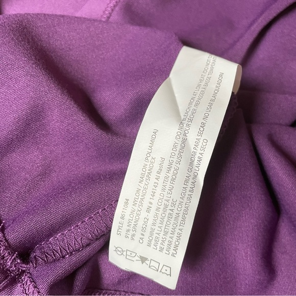 Tank Top (S) - Picture 4 of 6